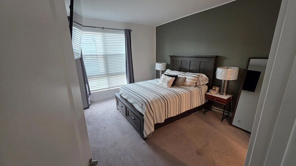 Bedroom 1 - 9610 New Morning Pl