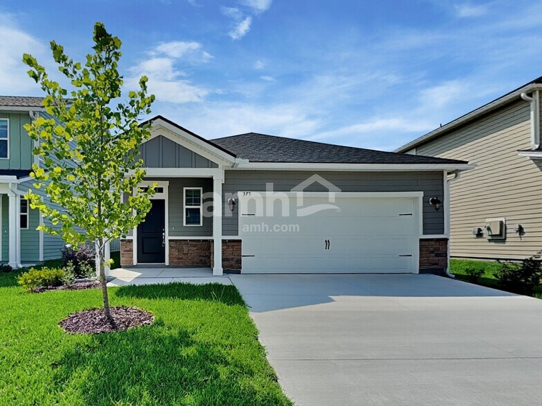 Primary Photo - 375 Onate Cir