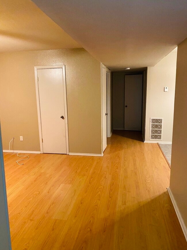 Building Photo - 3121 Johnston St