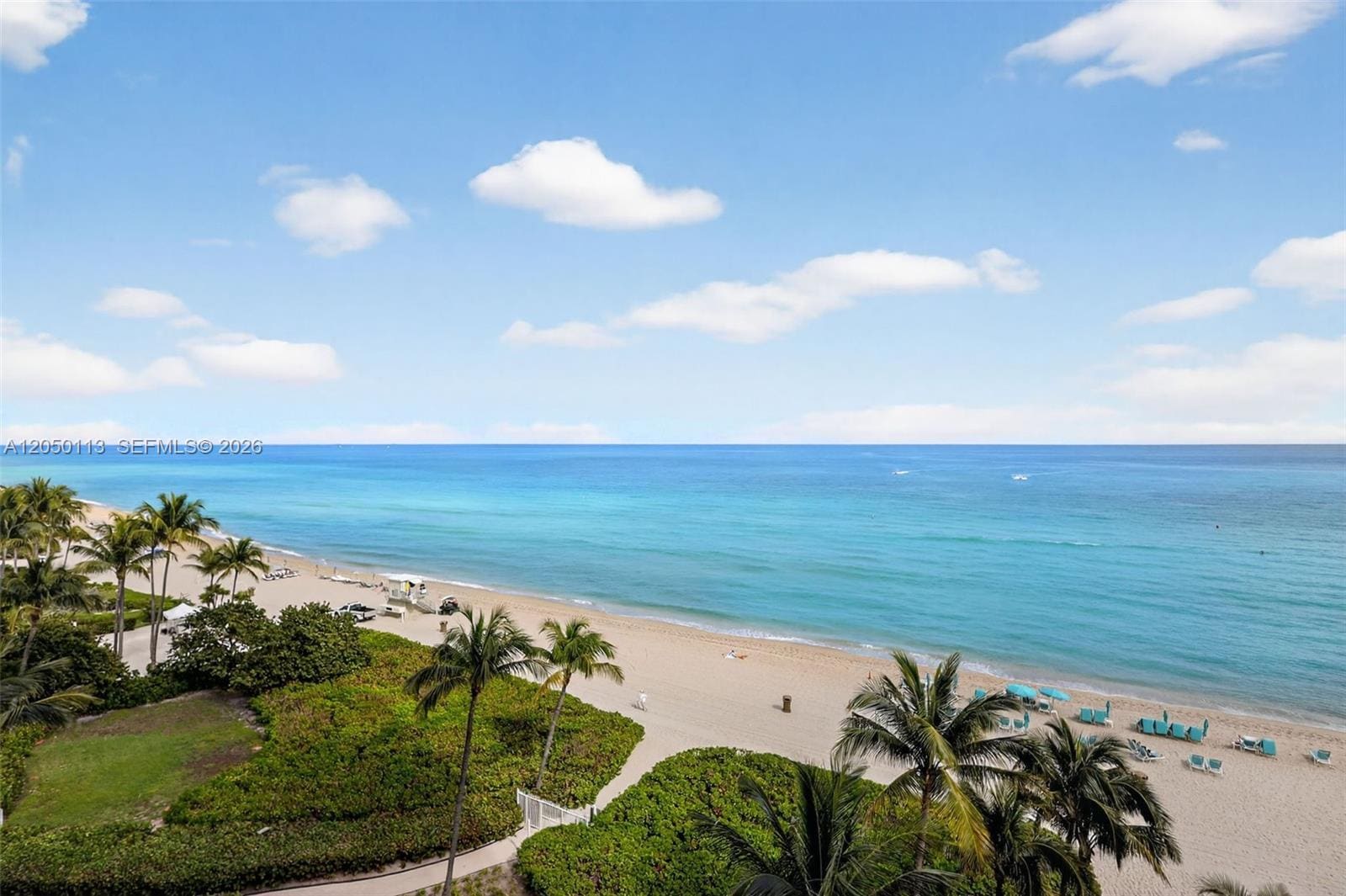 Building Photo - 16711 Collins Ave