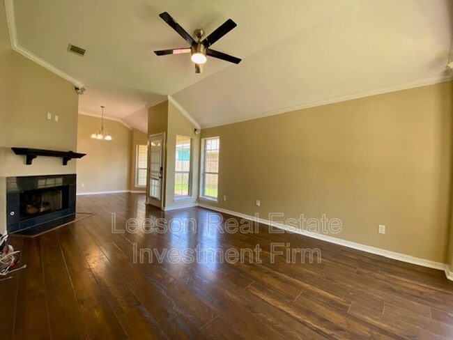 Building Photo - 3315 Raleigh Pl