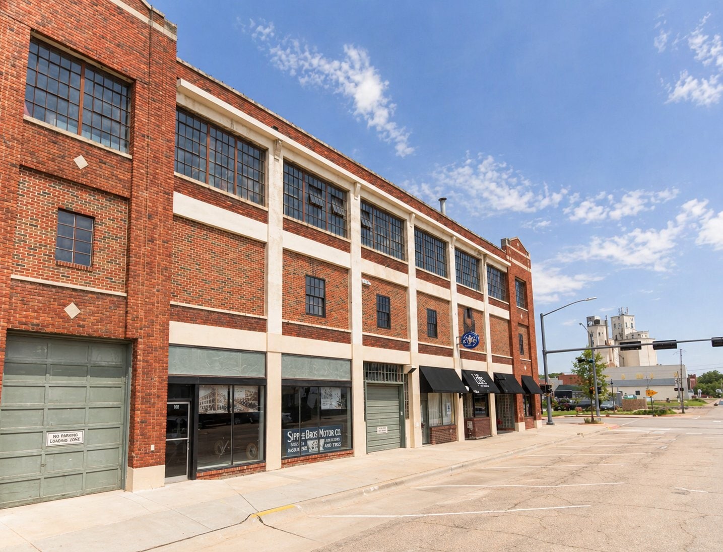 Building Photo - 106 N Denver Ave