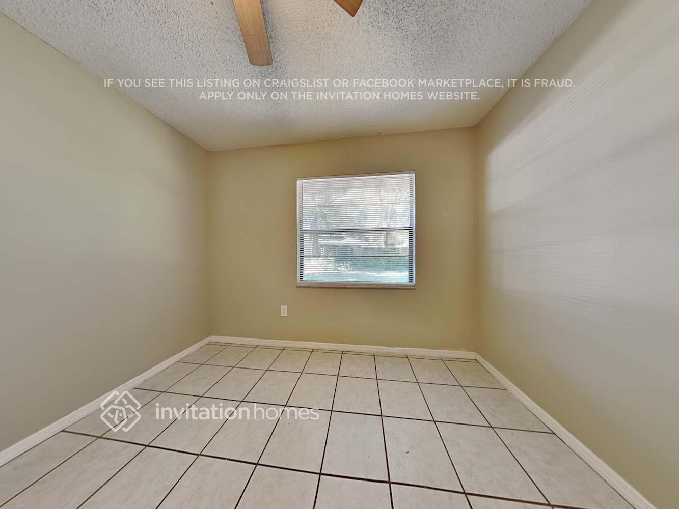 Building Photo - 3742 Sapphire Ct