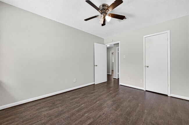 Building Photo - 21043 Northern Colony Ct