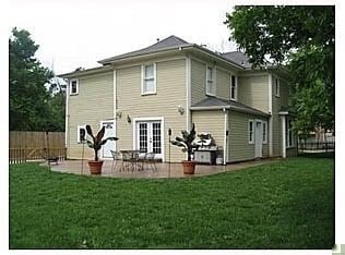 Building Photo - Historical Style Home Minutes from Campus and Downtown Fayetteville