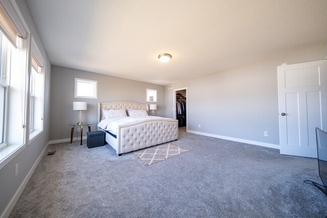 Building Photo - 8380 Abercrombie Ln