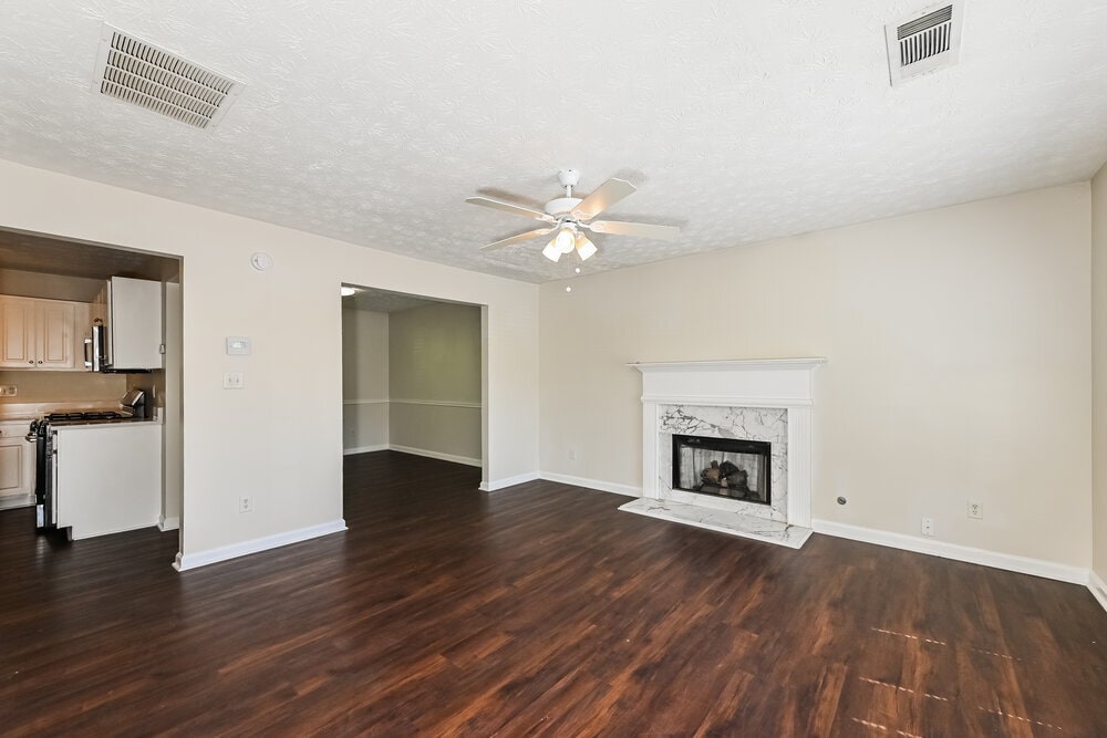 Building Photo - 564 Kirtley Ct