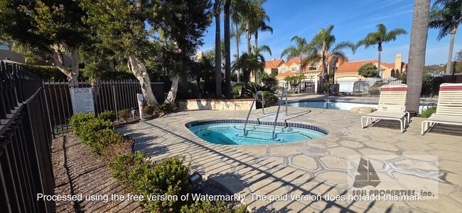 Building Photo - Sea Cliff on the Greens Gated Community Home!