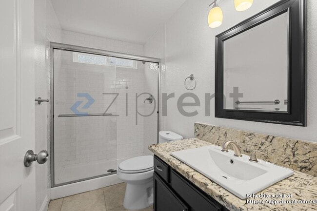 Building Photo - 106 Village Ct