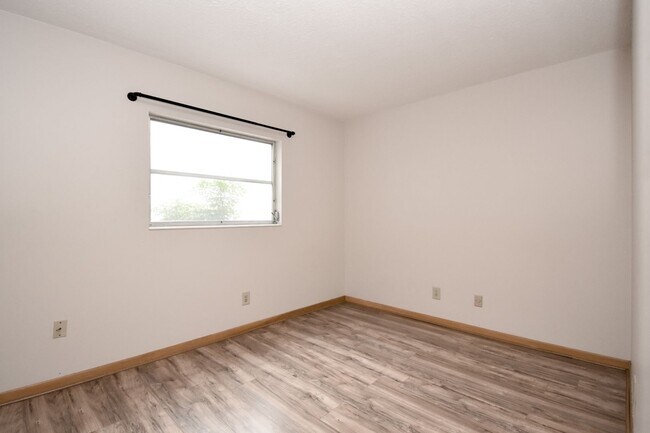 Building Photo - 3658 NW 40th Pl