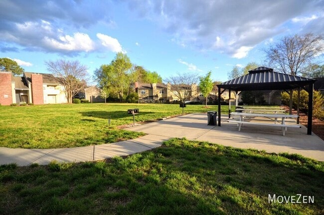 Building Photo - 3009 Heathstead Place