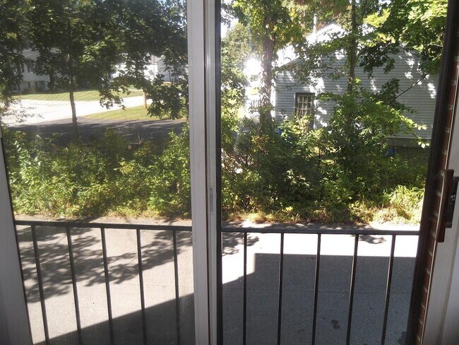 Building Photo - 93 West St