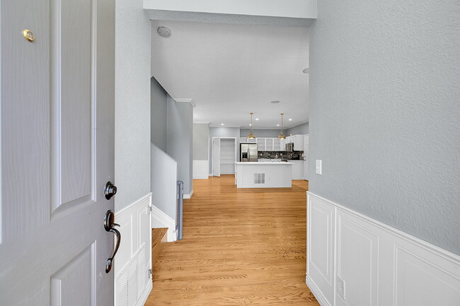 Building Photo - $2,925.00 - 3 Beds, 2.5 Baths Single Famil...