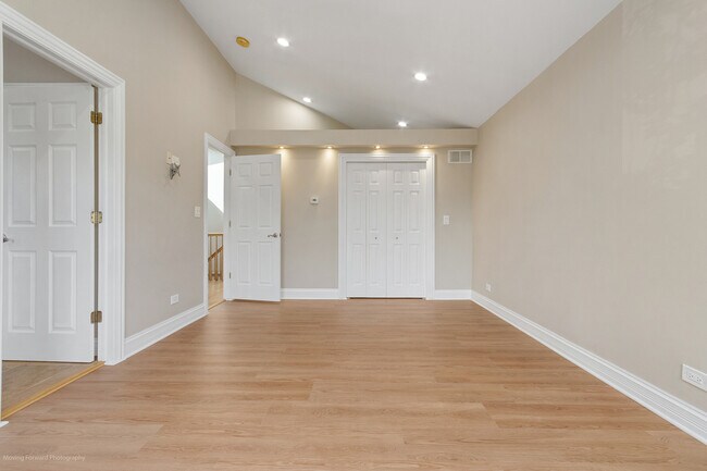 Building Photo - 244 N Jackson Rd