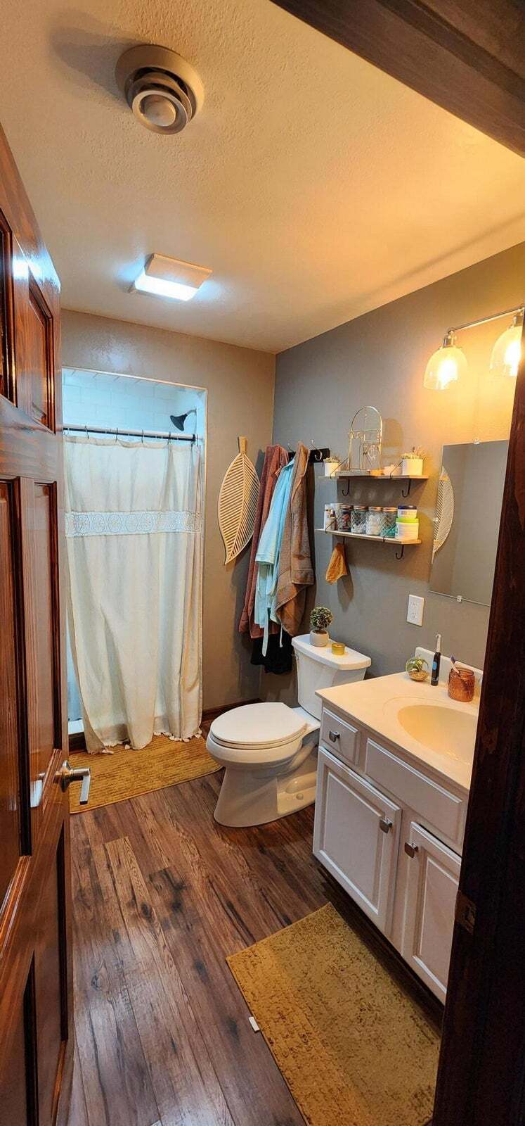 Bathroom 1 - 407 Fredonia Ave