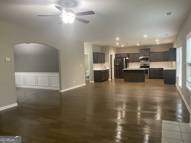 Building Photo - 280 Cliffhaven Cir