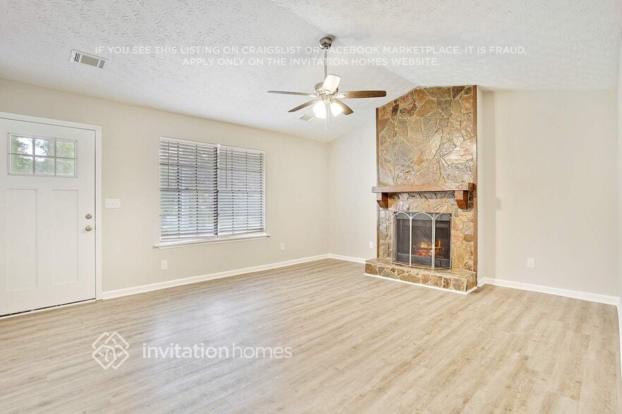 Building Photo - 6083 Leverett Dr