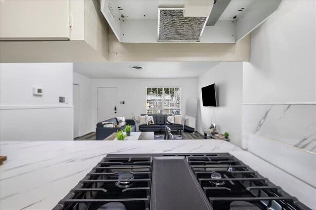 Building Photo - 3007 Burning Oak Dr