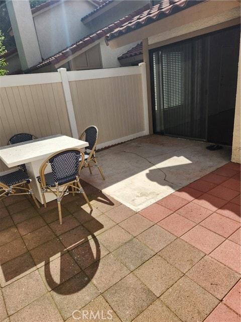 Building Photo - 22804 Chardonnay Dr