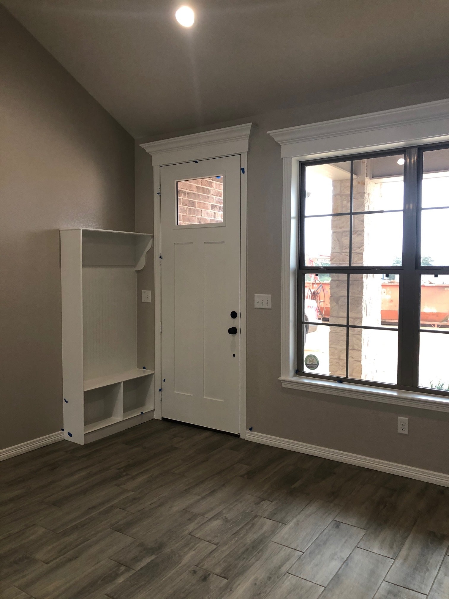 300 Kingdom Entry - 300 Kingdom Blvd