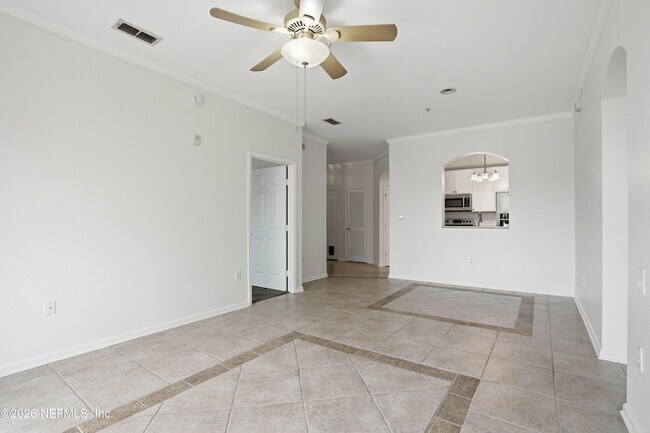 Building Photo - 7990 Baymeadows Rd E