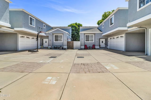 Building Photo - 2512 Huntington Ln
