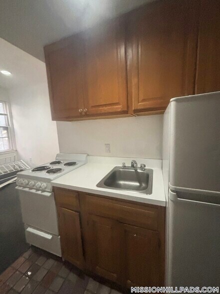 Building Photo - 55 S Huntington Ave