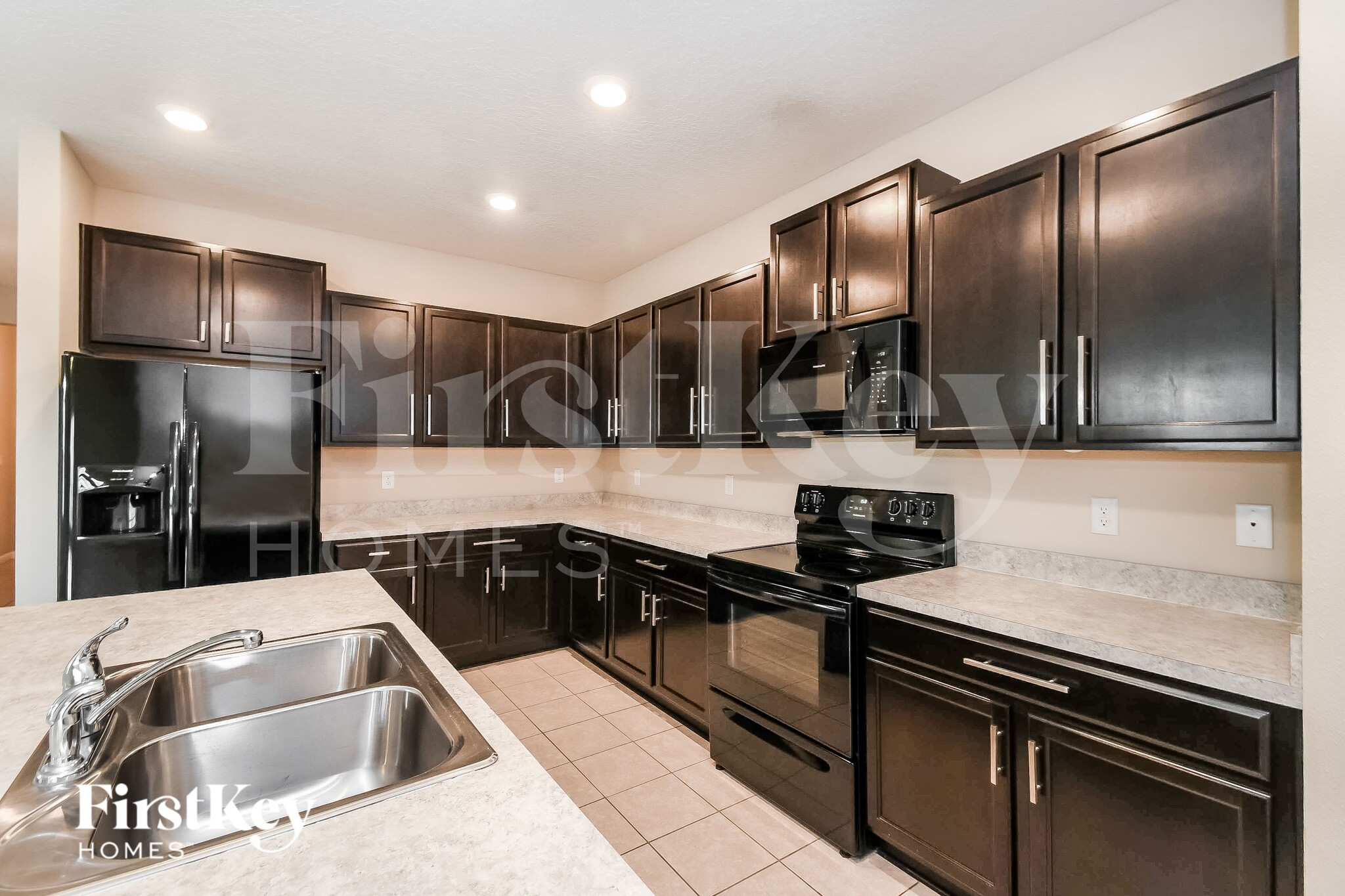 Building Photo - 10963 Haws Ln