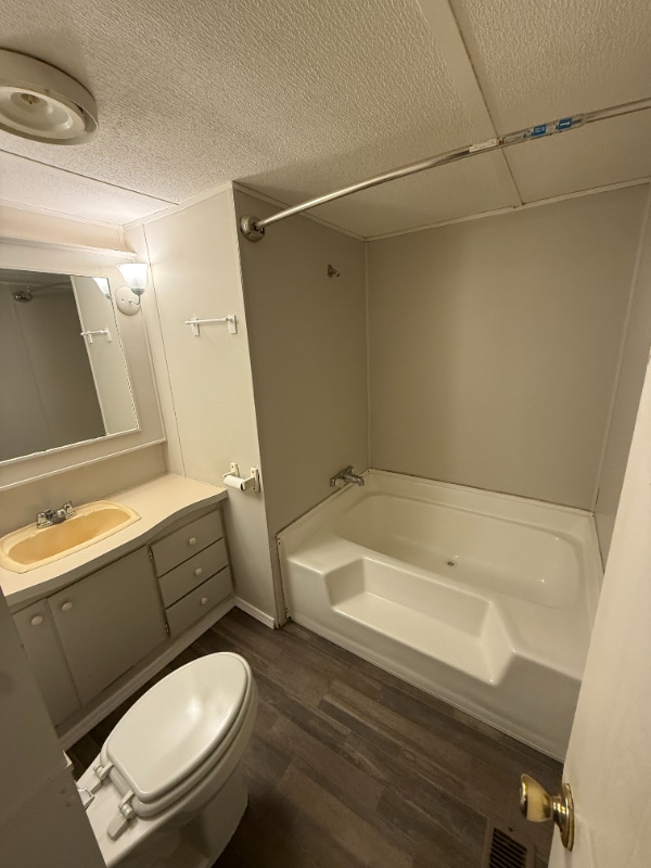 Building Photo - 0 Pyramid Park