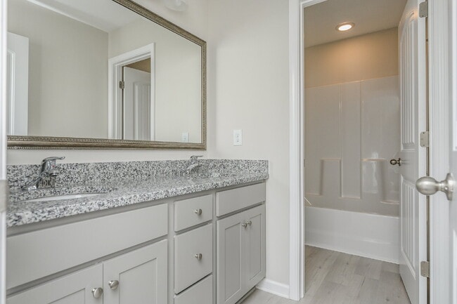 Building Photo - Elegant 4 Bedroom, 2 Bathroom Home with Modern Finishes & Open-Concept Living $2,150/mo rent