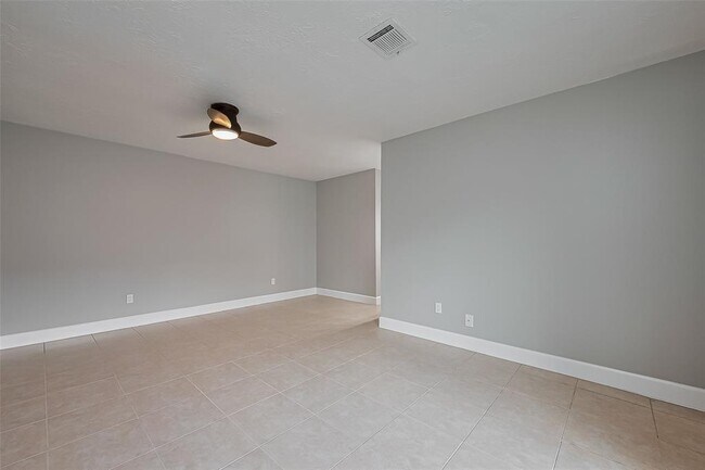 Building Photo - 23319 Pennsgrove Rd