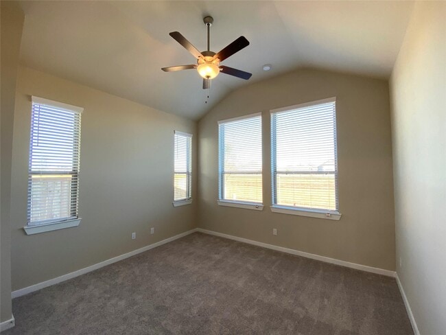 Building Photo - 15030 Flintstone Village Trl