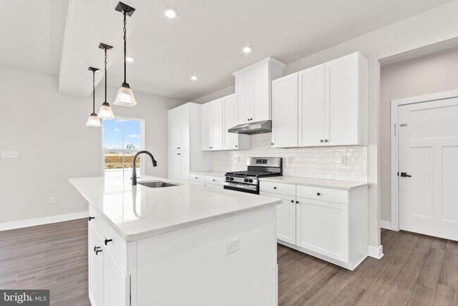 Building Photo - 105 Weston Dr