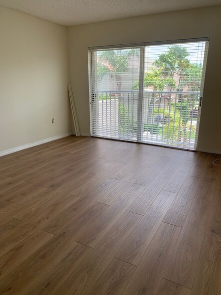Building Photo - 4447 NW 98th Ave