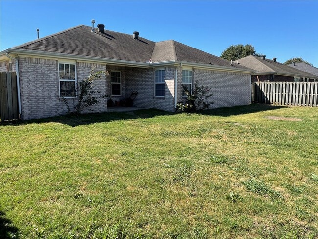 Building Photo - 3704 SW Moline Ave