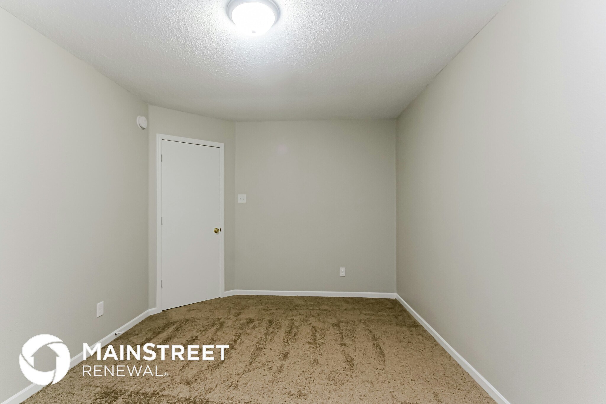 Building Photo - 6879 Merritt Ridge Way