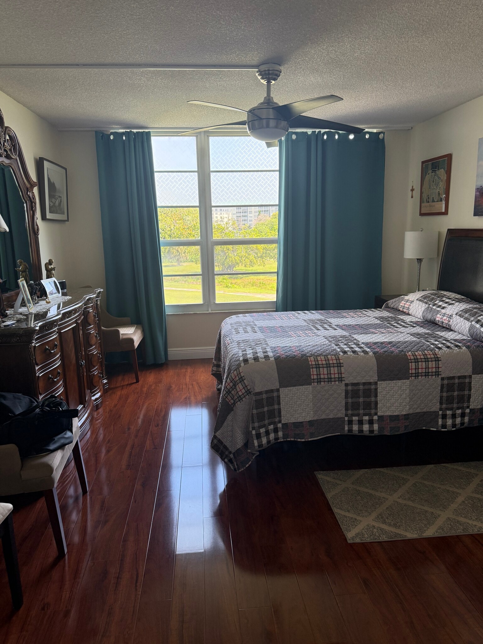 Bedroom - 2901 S Palm Aire Dr