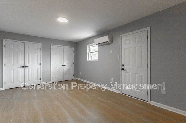 Building Photo - 3136 Spring Place Rd SE