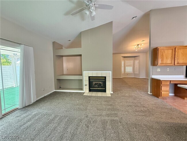 Building Photo - 735 Sea Pines Ln