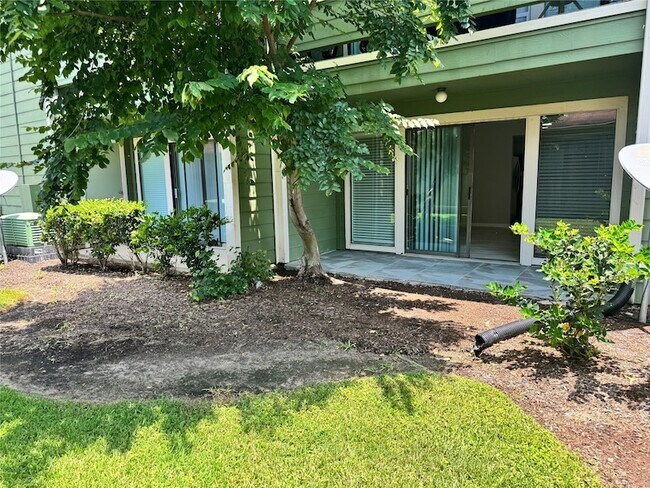 Building Photo - 14777 Wunderlich Dr
