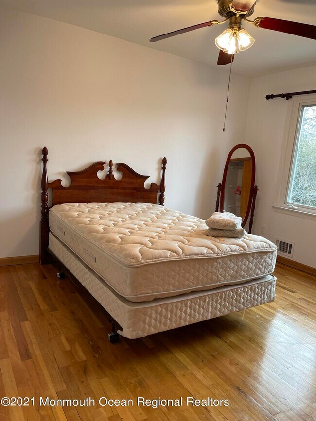 Building Photo - 80 Girard Ave