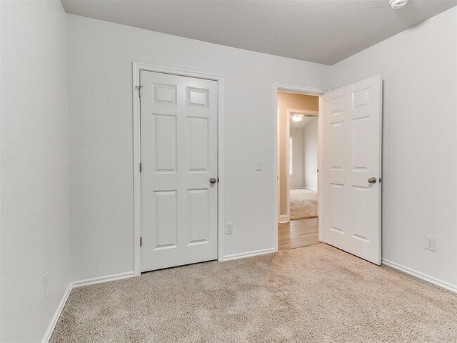 Building Photo - 11104 NW 99th St