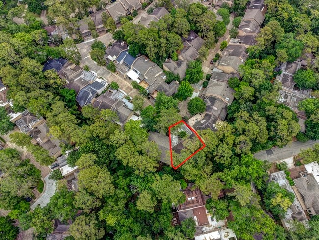 Building Photo - 201 Vanderpool Ln