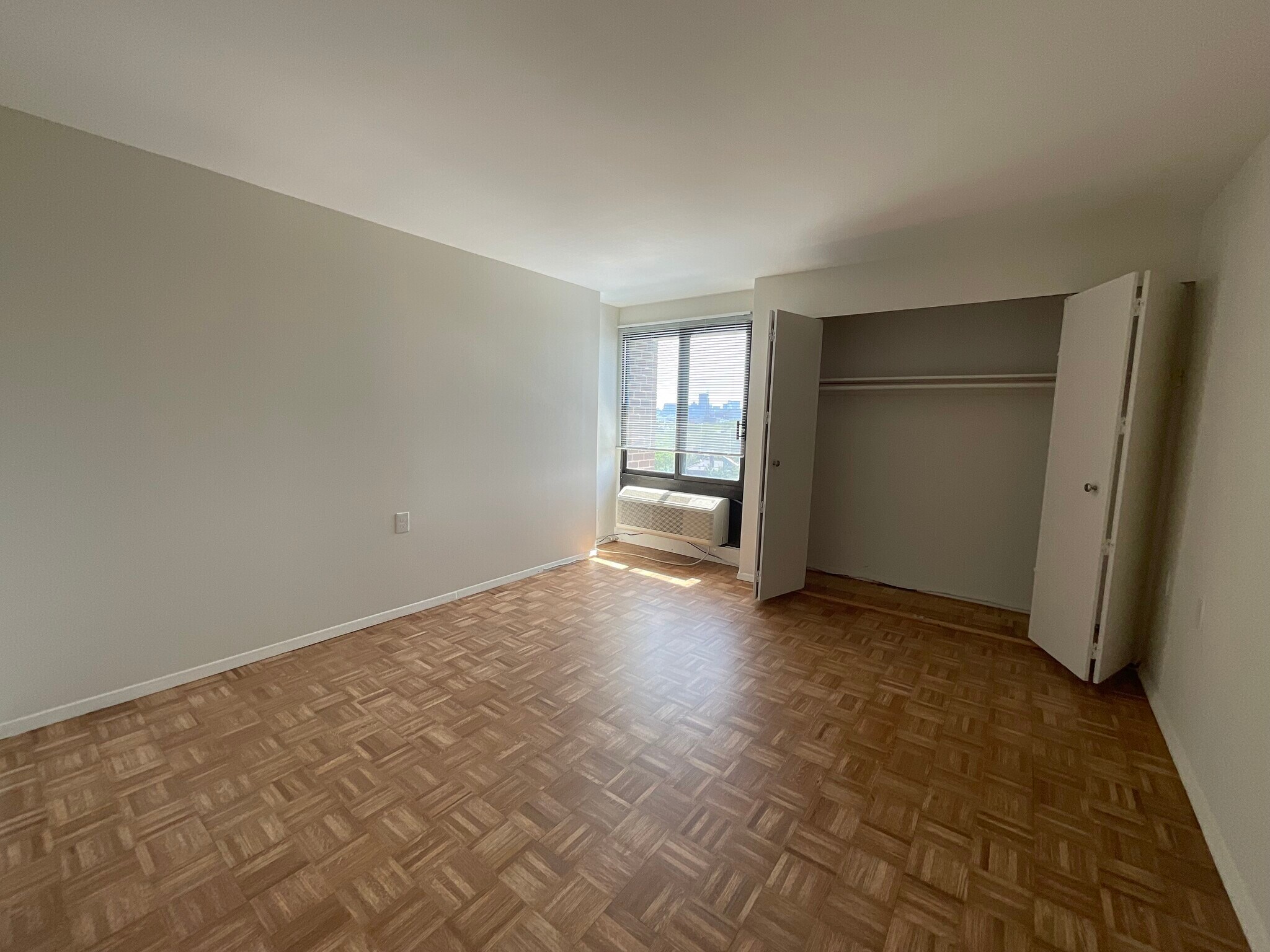 Building Photo - 1105 Massachusetts Ave