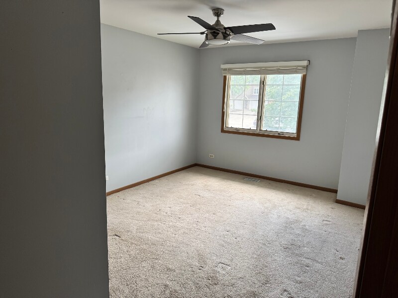Building Photo - 1407 Oak Leaf Ln