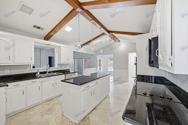 Building Photo - 7216 Canongate Dr