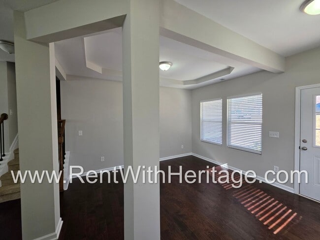 Building Photo - Stunning New 4bd/ 2.5ba / Immaculate / Attention to Detail/ Great Location