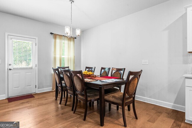 Building Photo - 5467 Fountainhead Ln