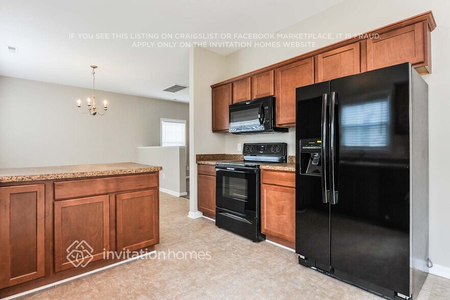 Building Photo - 1216 Heritage Manor Dr