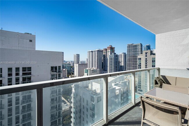 Building Photo - 253 NE 2nd St